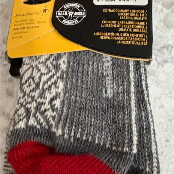 NWT Smartwool Merino women’s 77% wool socks, sz M (7-9.5) gray /red - Picture 6 of 6
